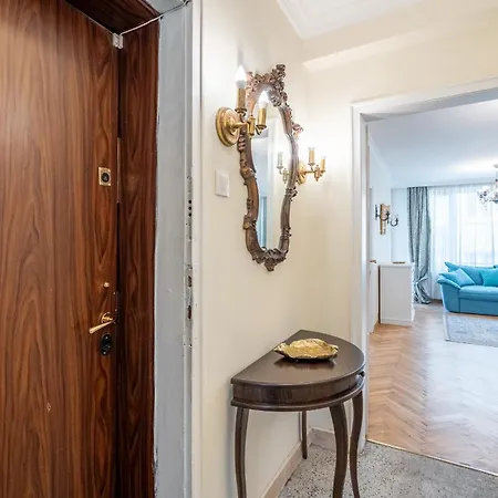 The Right Choice 13 Apartament *