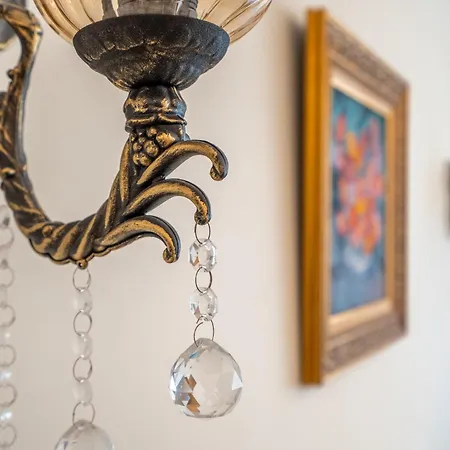 The Right Choice 13 *