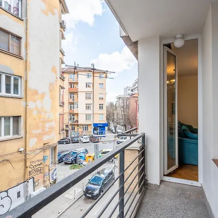 The Right Choice 13 *