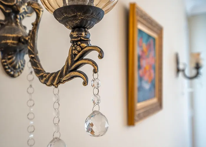 The Right Choice 13 *